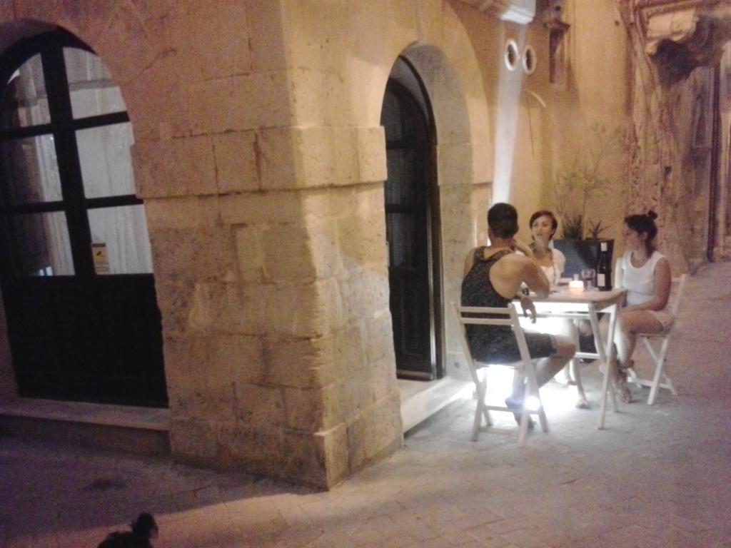 Al Tempio Di Apollo Acomodação com café da manhã Syracuse Quarto foto